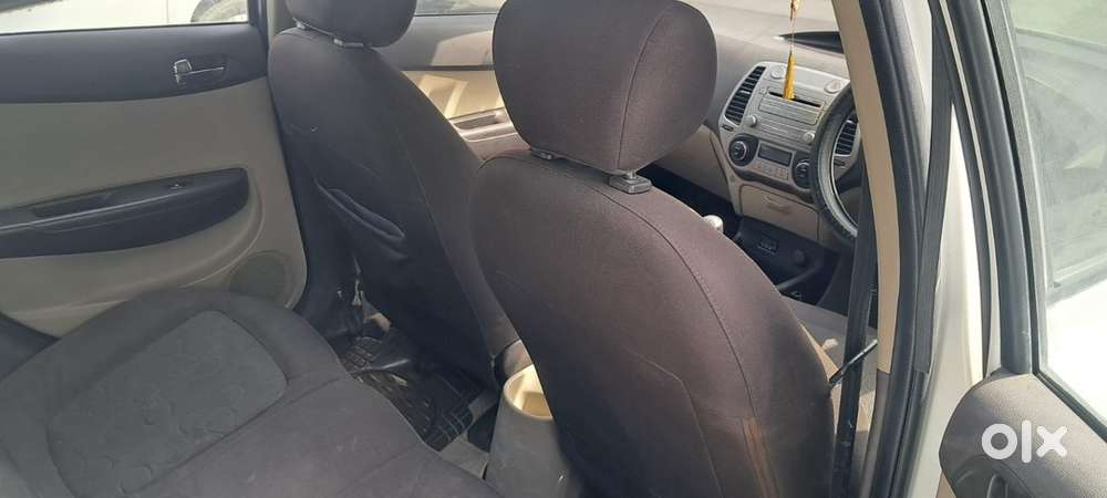 Hyundai I20 Magna 1.2 2010 Car