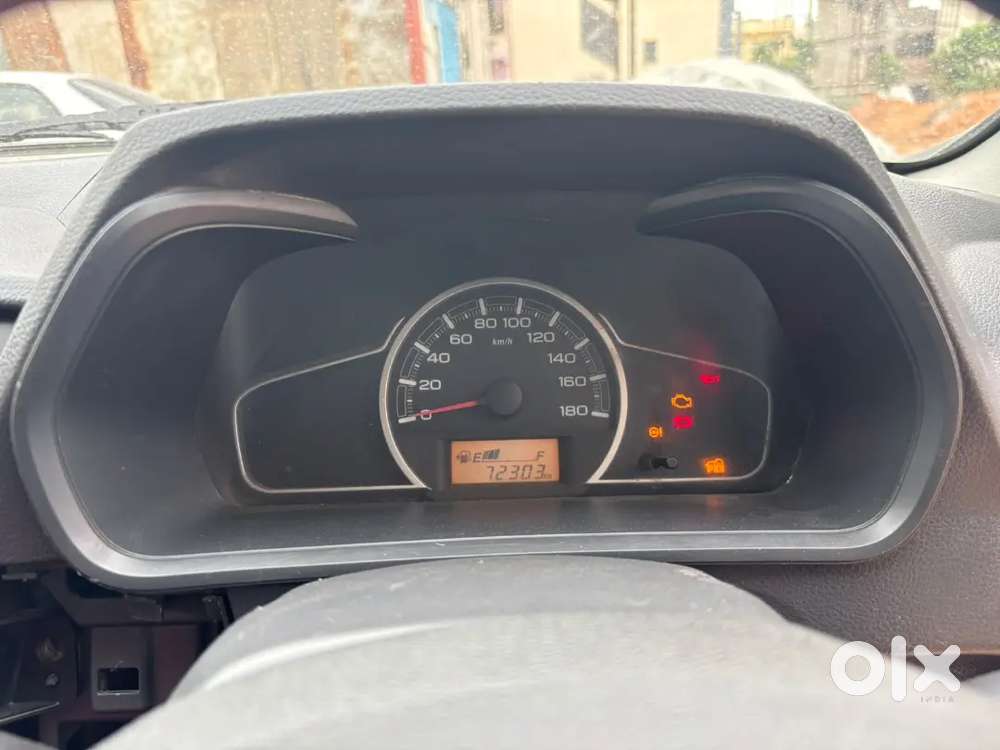 Maruti Suzuki Alto 2015 model LXI Petrol manual