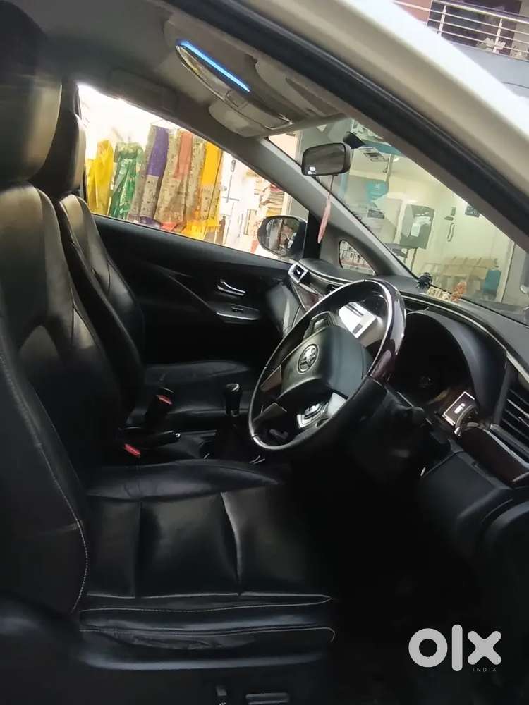 Toyota Innova Crysta 2017 Diesel  Manual
