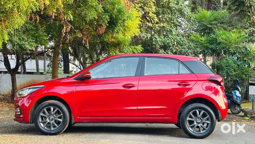 Hyundai Elite I20 Sportz (o) 1.2, 2019, Petrol