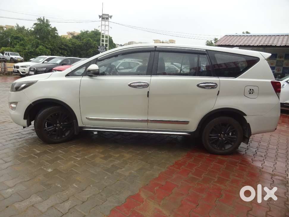 Toyota Innova Crysta Touring Sport 2.4 Mt, 2019, Diesel