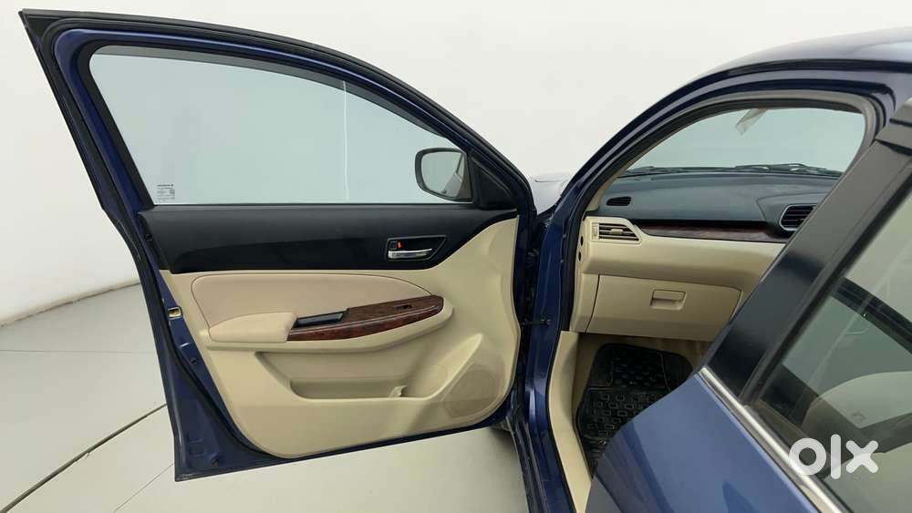 Maruti Suzuki Dzire 1.2 Zxi Amt, 2018, Petrol