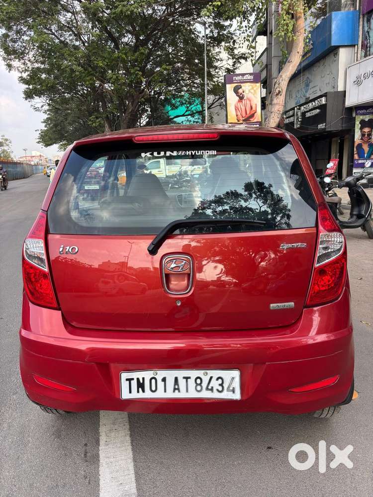 Hyundai I10 Sportz At, 2013, Petrol