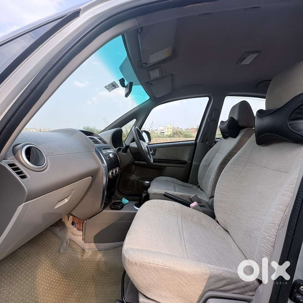 Maruti Suzuki Sx4 Zxi Mt Bsiv, 2011, Petrol