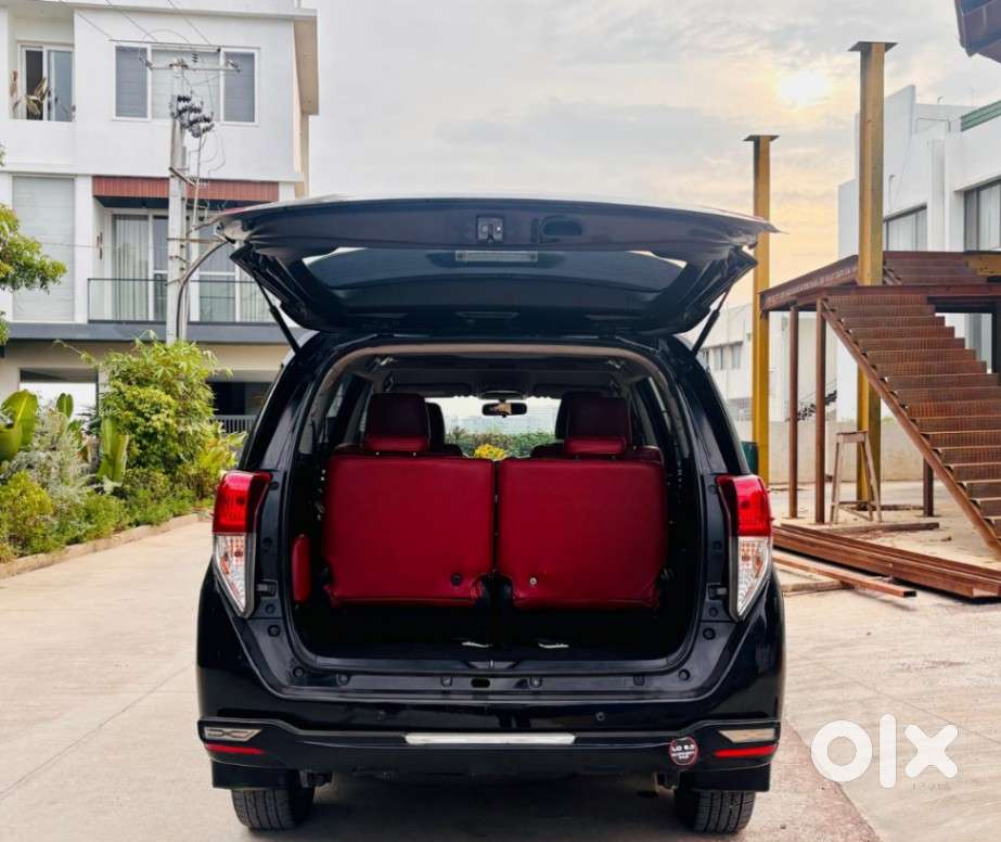 Toyota Innova Crysta 2.8z Automatic, 2019, Diesel