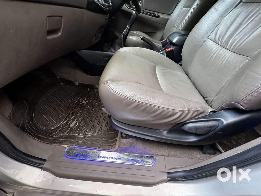 Toyota Innova 2.5 Z Diesel 7 Seater, 2015, Diesel