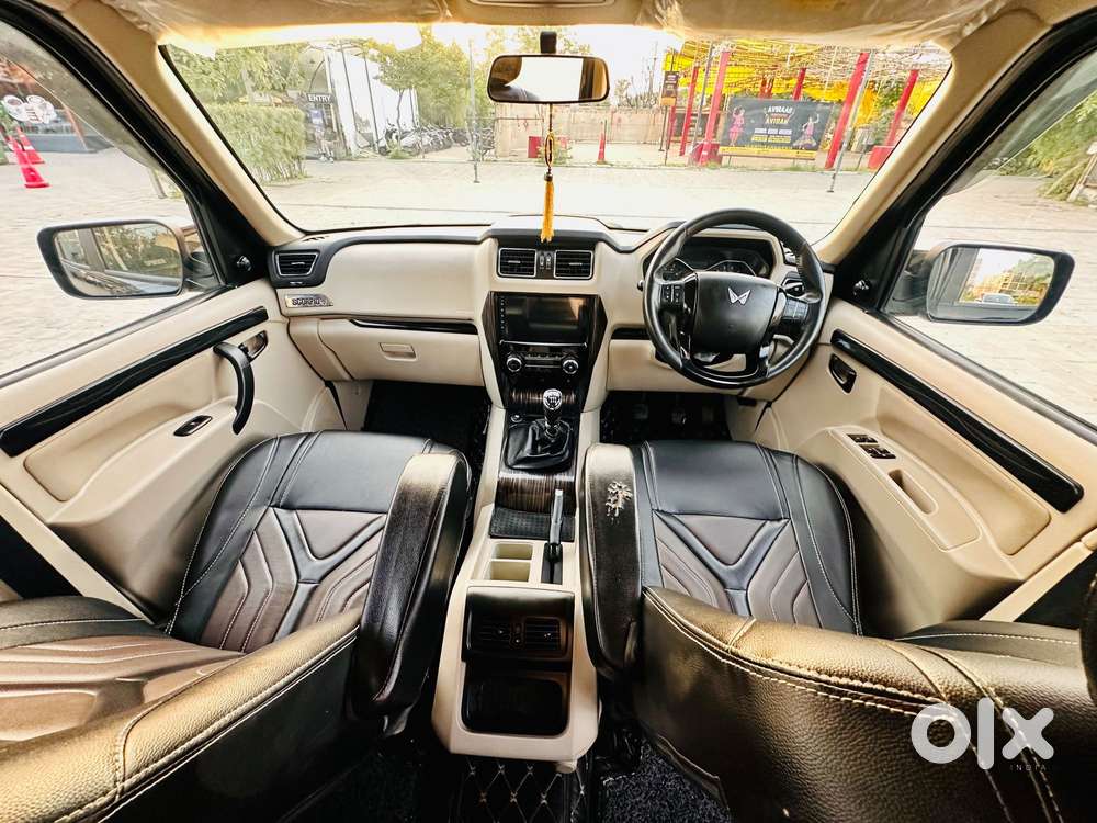 Mahindra Scorpio Classic 2.2 S 11 Mt 7 Str, 2025, Diesel