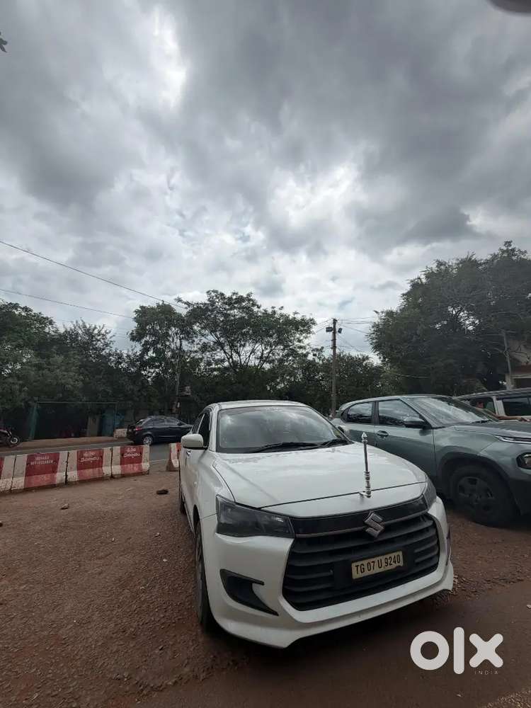 Maruti Suzuki Dzire 2025 Cng & Hybrids 45000 Km Driven