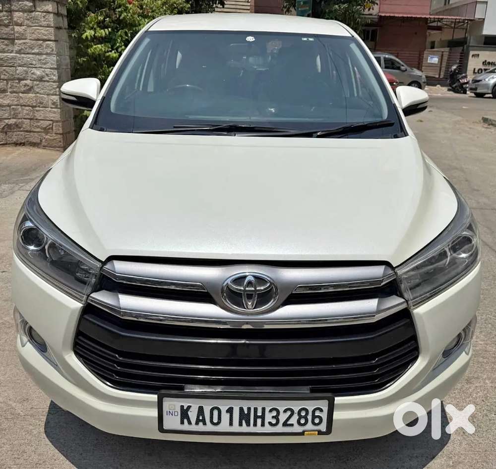 Innova Crysta 2.4 V Loaded Vehicle