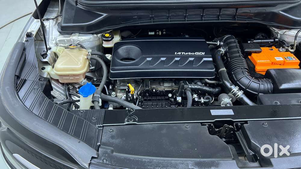 Kia Carens 1.4 Luxury Plus Dct 7 Str, 2022, Petrol