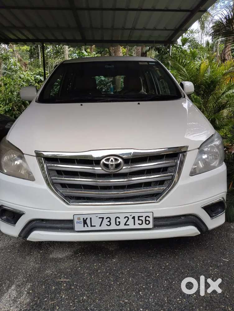 Toyota Innova Diesel 2015