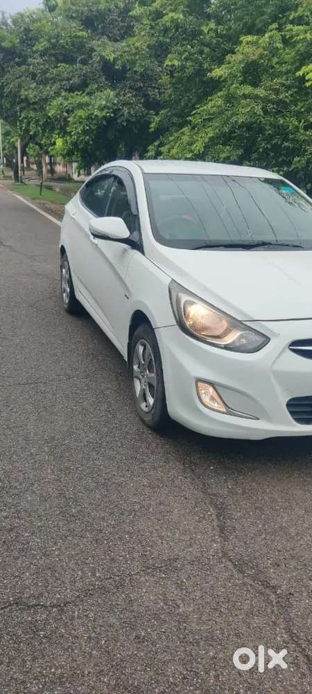 Hyundai Verna Vtvt Petrol Manual 2013