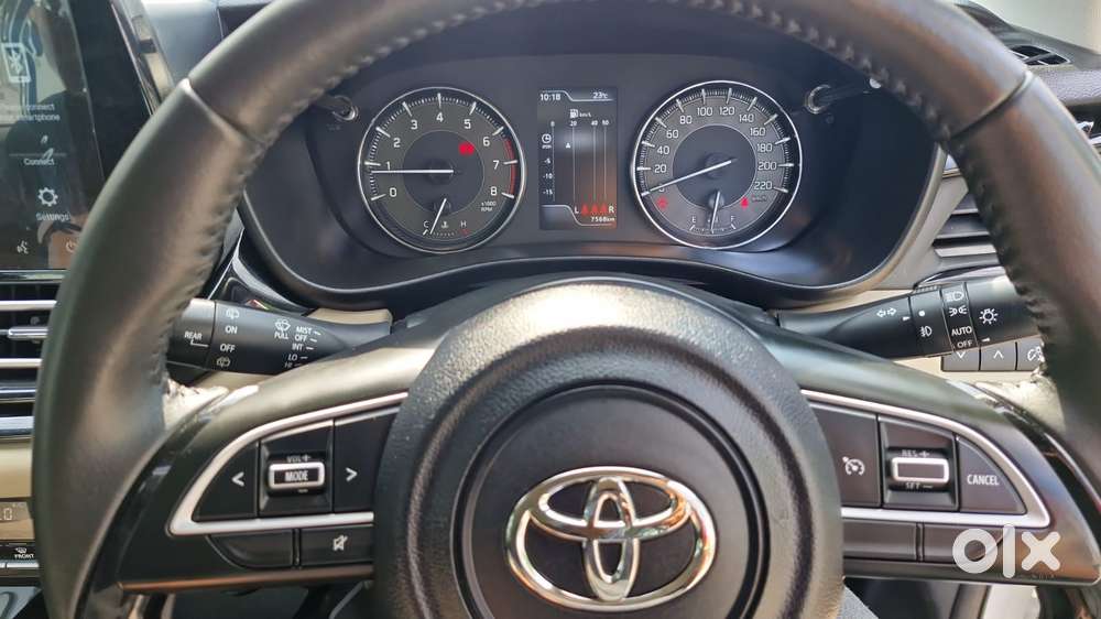Toyota Glanza 1.2 V, 2025, Petrol