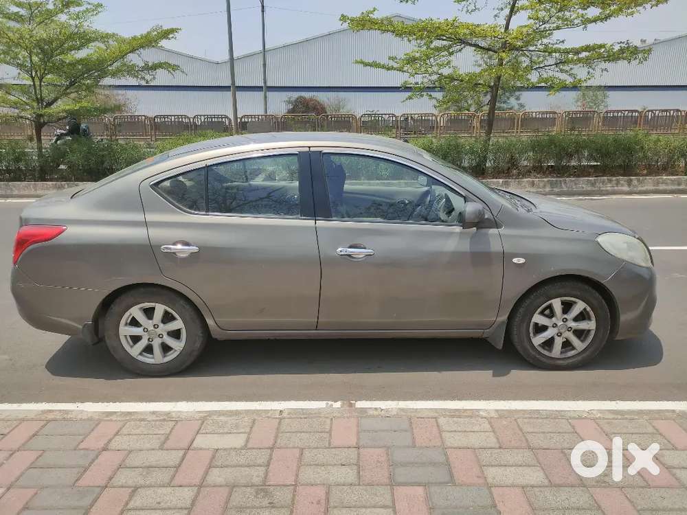Nissan Sunny 2012 Petrol Well Maintained