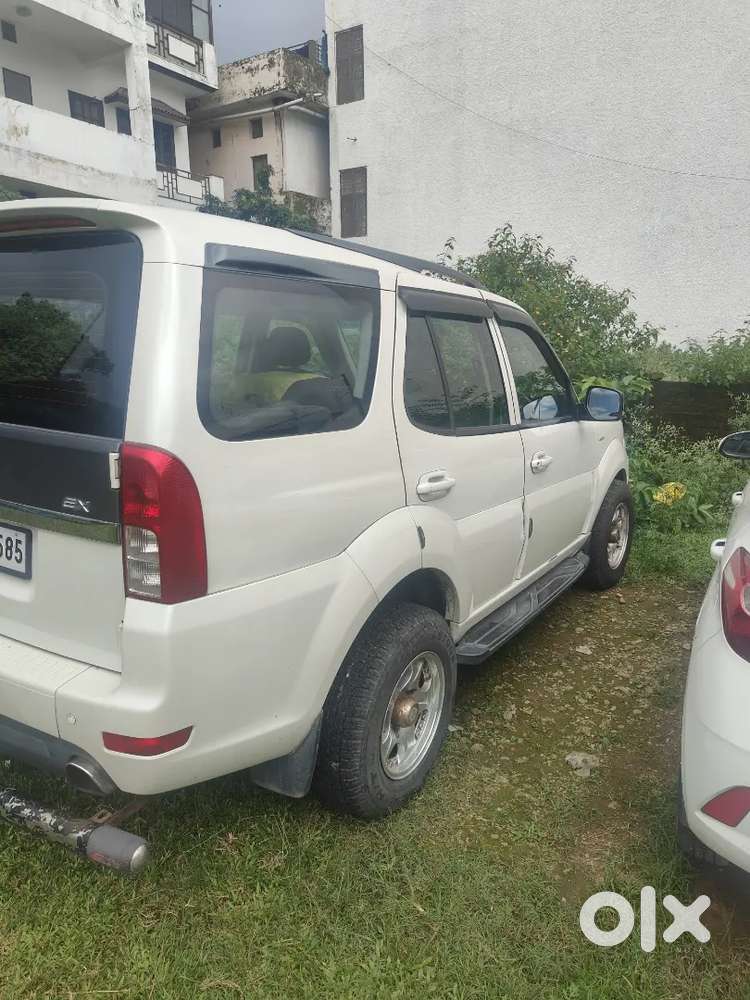 Tata Safari Storme 2015 2nd Owner