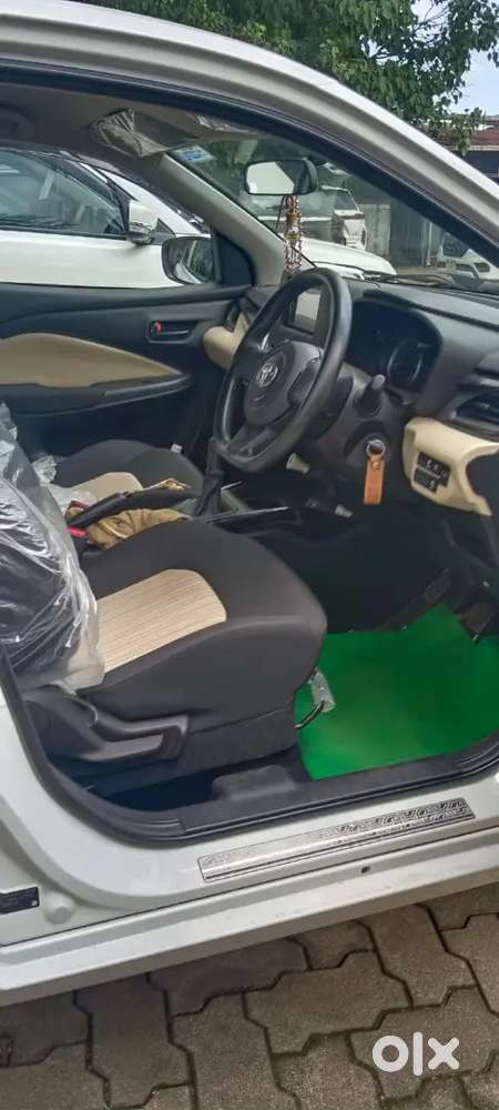 Toyota Glanza 2024 Petrol 7400 Km Driven