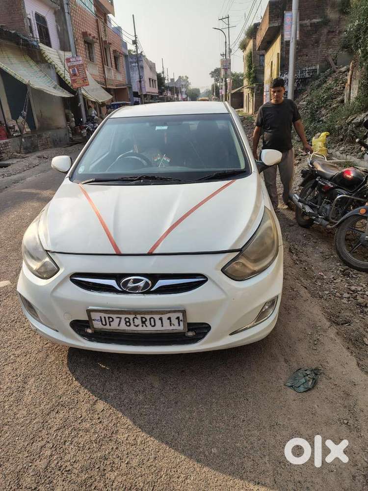 Hyundai Verna 2012 Diesel 147000 Km Driven