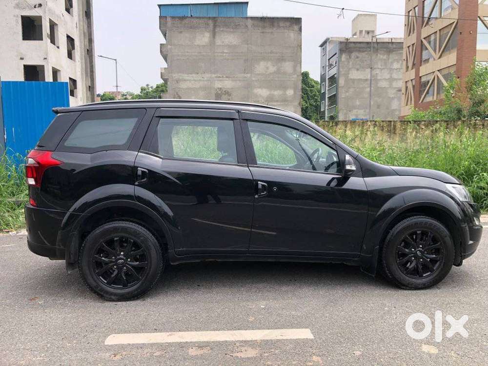 Mahindra Xuv500 W9 At 1.99, 2021, Diesel
