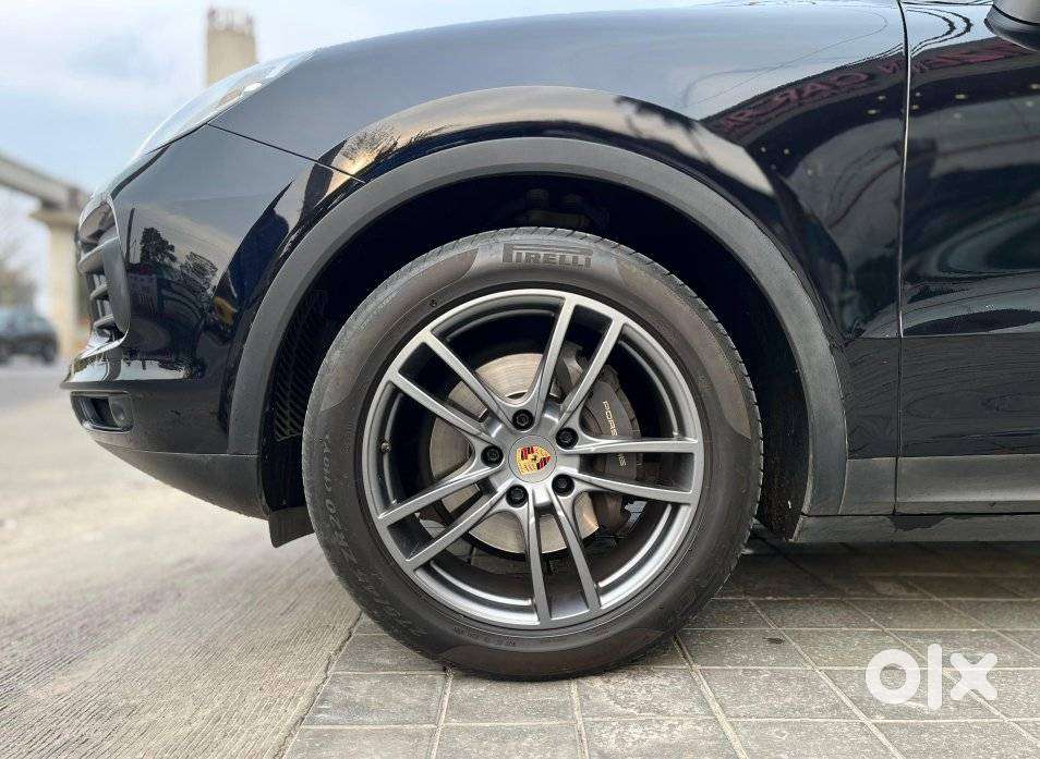Porsche Cayenne Coupe Platinum Edition, 2019, Petrol