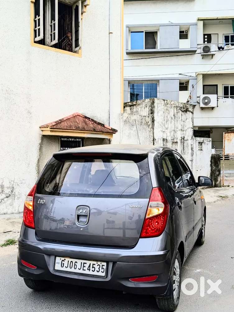 Hyundai I10 Sportz Petrol 2015 Car