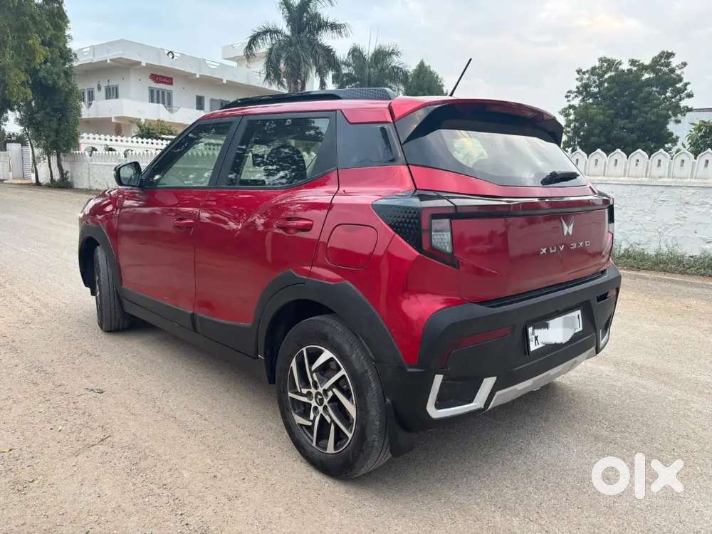 Mahindra Xuv 3xo Mx3 2024