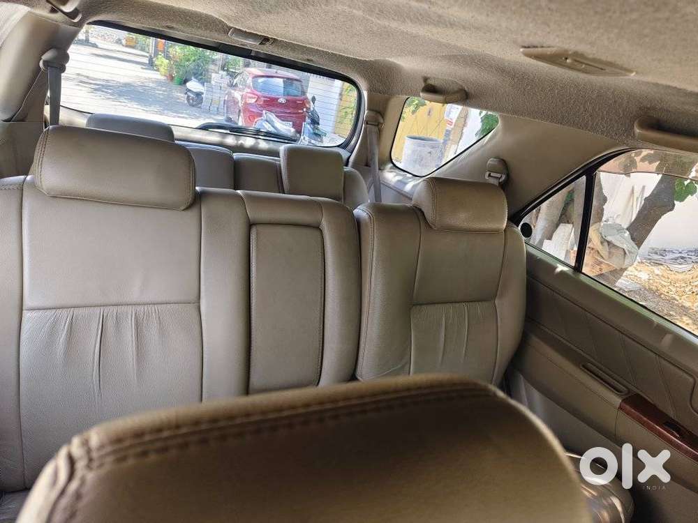 Toyota Fortuner 4x4 Mt 2.8 Diesel, 2010, Diesel
