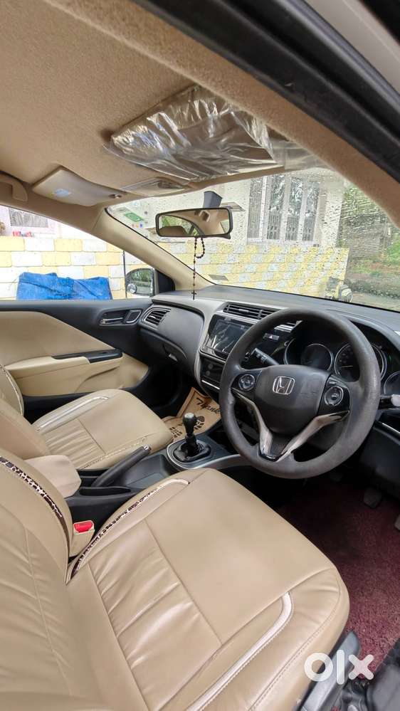 Honda City 2017 Diesel Well Maintained. Brokers Excuse