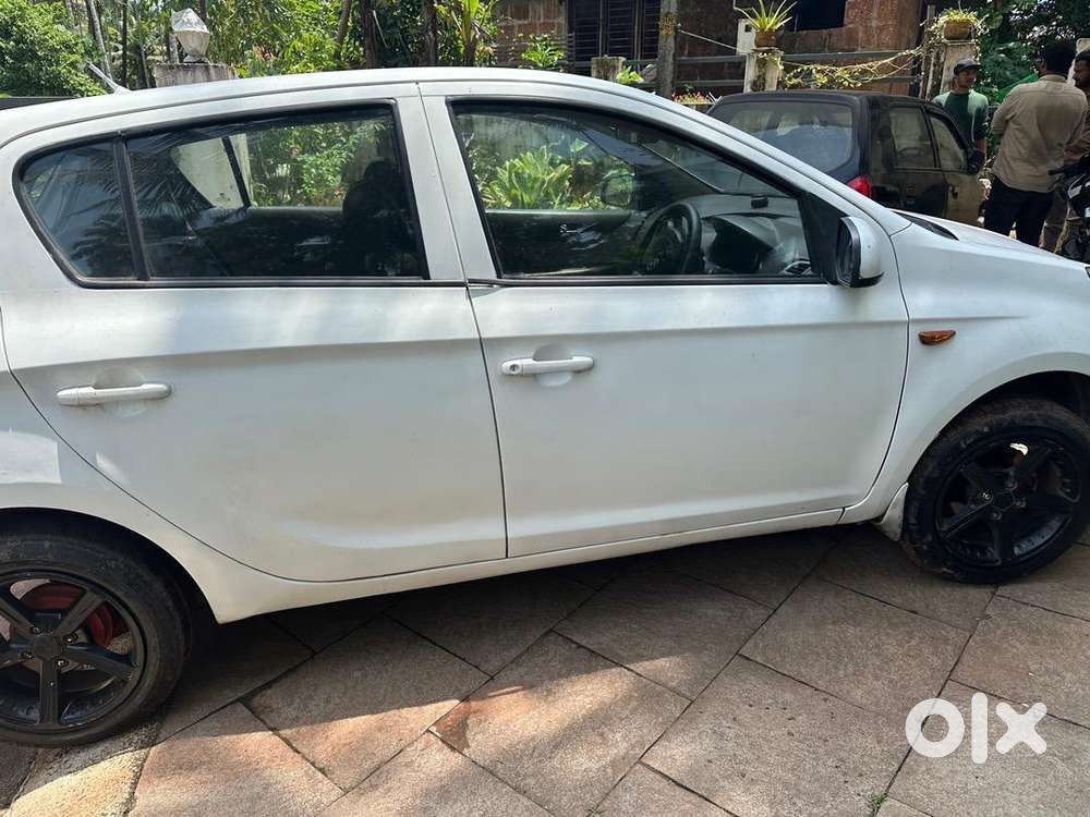Hyundai Petrol Manual 2010 Car