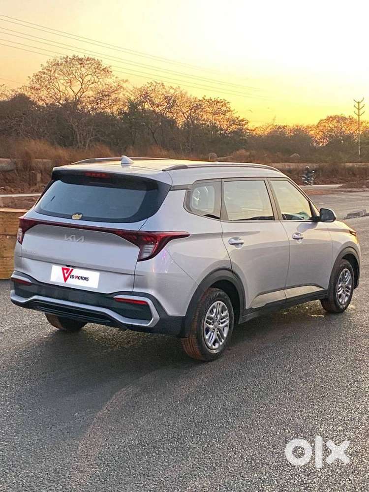 Kia Carens 1.4 Prestige Plus Turbo 7 Str, 2024, Petrol