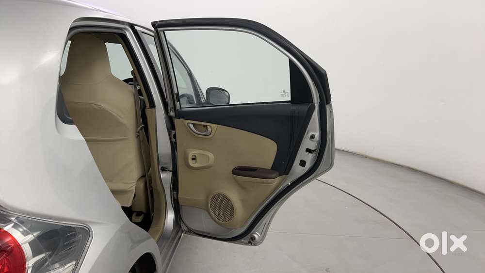 Honda Brio 1.2 Vx At, 2013, Petrol