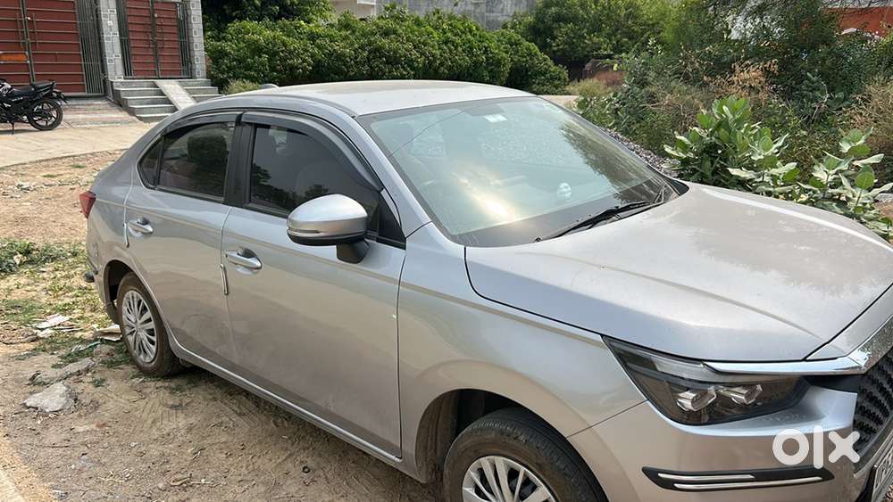Honda Amaze Petrol 2025