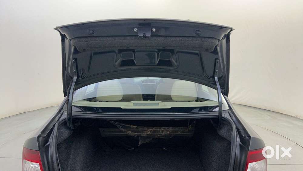 Skoda Rapid 1.6 Mpi At Style, 2019, Petrol