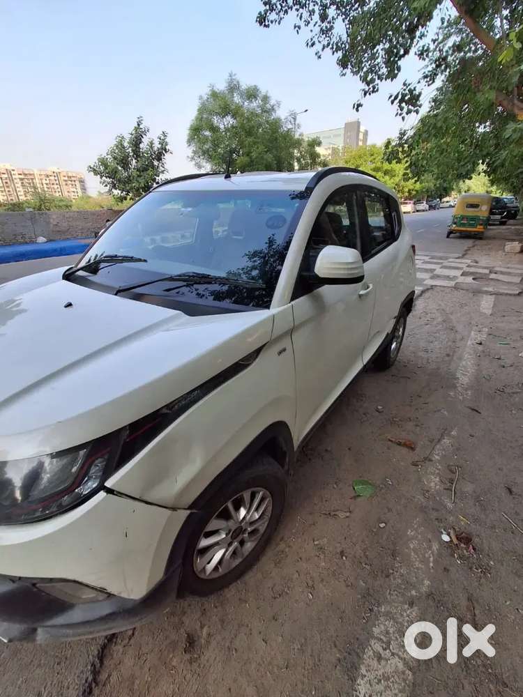 Mahindra Kuv 100 K8 2016 Diesel 143000 Km Driven