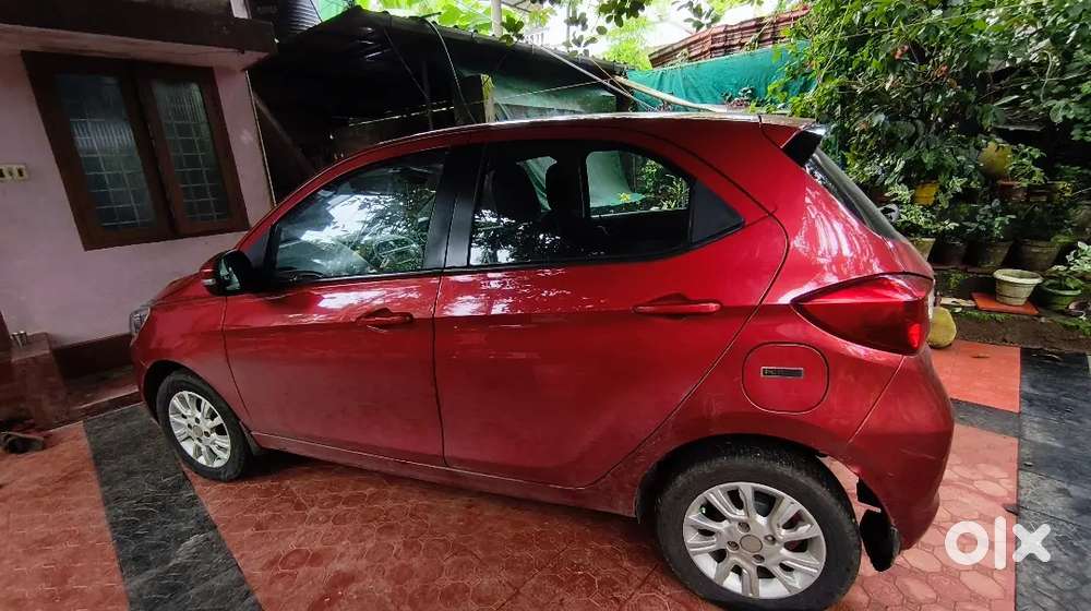 2018 Tata Tiago Xza Amt Petrol  45,824 Km  3rd Owner  Excellent