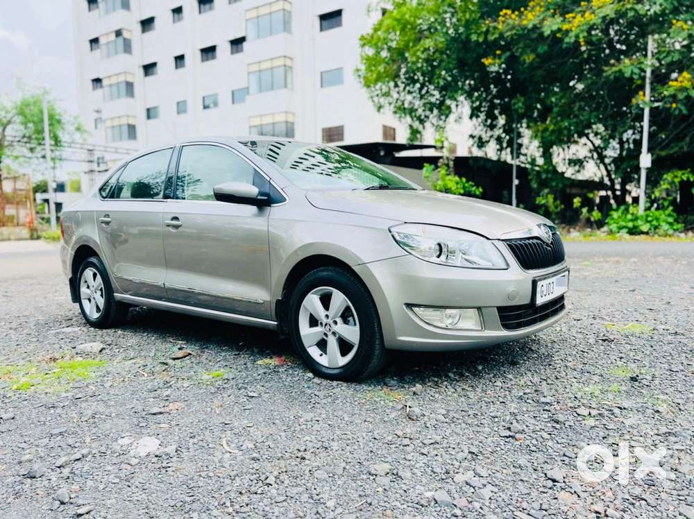 Skoda Rapid [2016-2020] 1.5 Style Plus Tdi At, 2016, Diesel