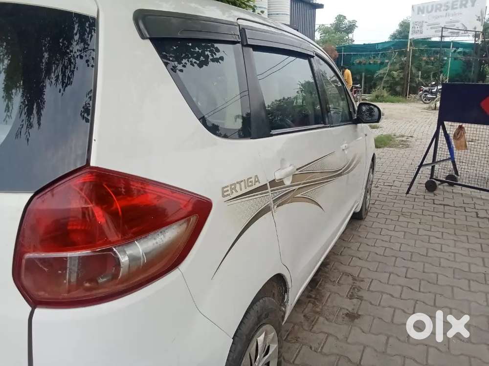 Maruti Suzuki Ertiga 2017