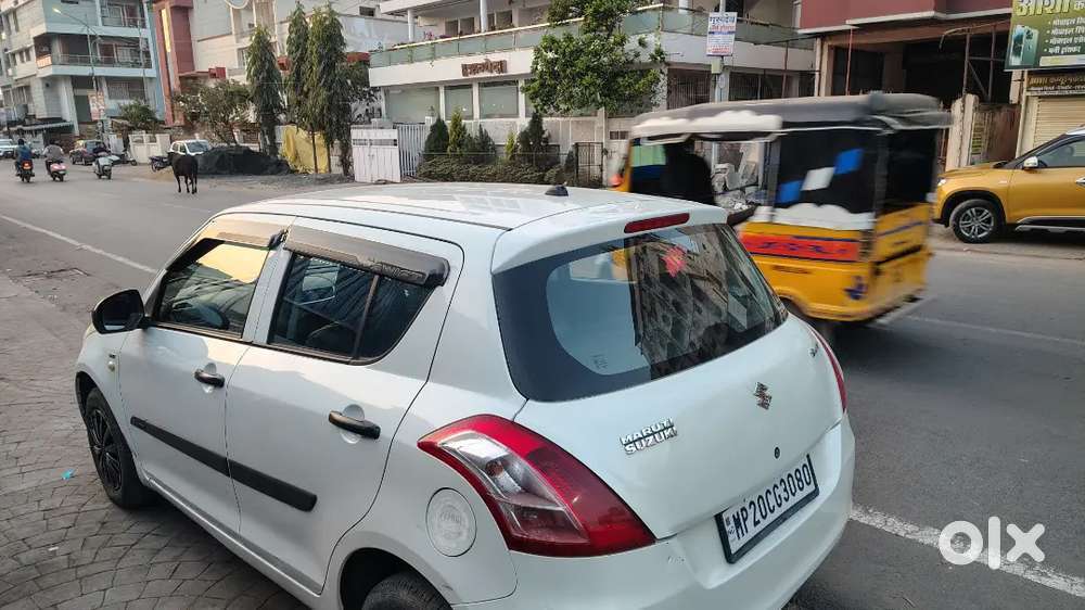 Maruti Suzuki Swift 2017 Petrol 45000 Km Driven
