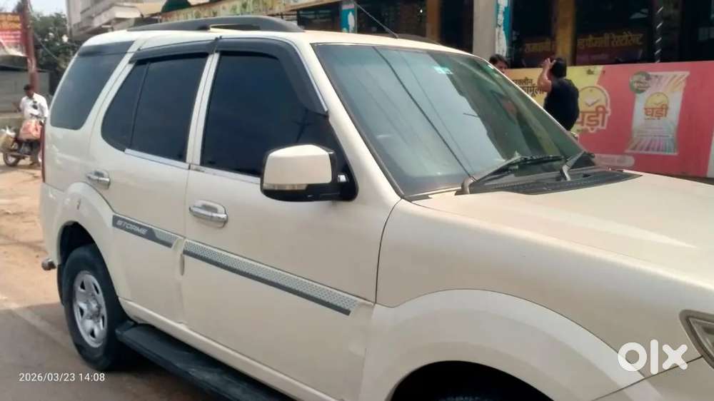 Tata Safari 2016 Diesel 70000 Km Driven