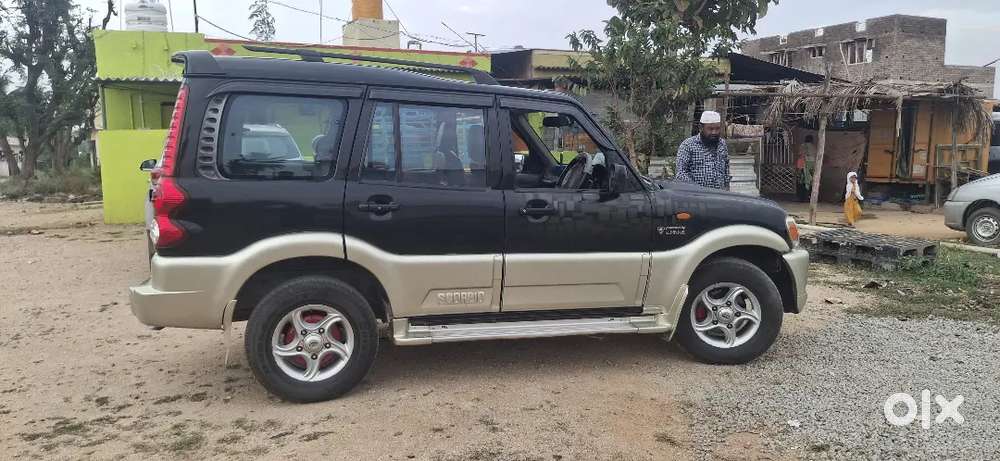 Mahindra Scorpio 2010