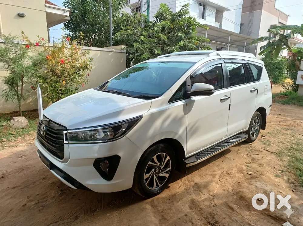 T Board Toyota Innova Crysta 2022