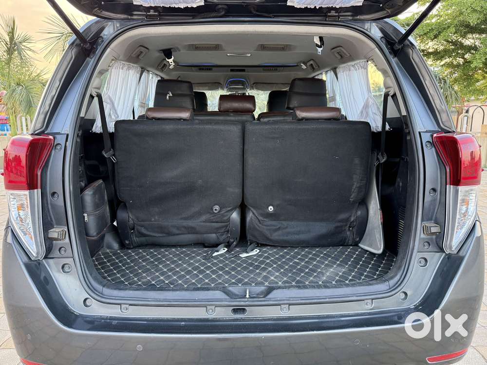 Toyota Innova Crysta 2.4 V 8 Str, 2022, Diesel