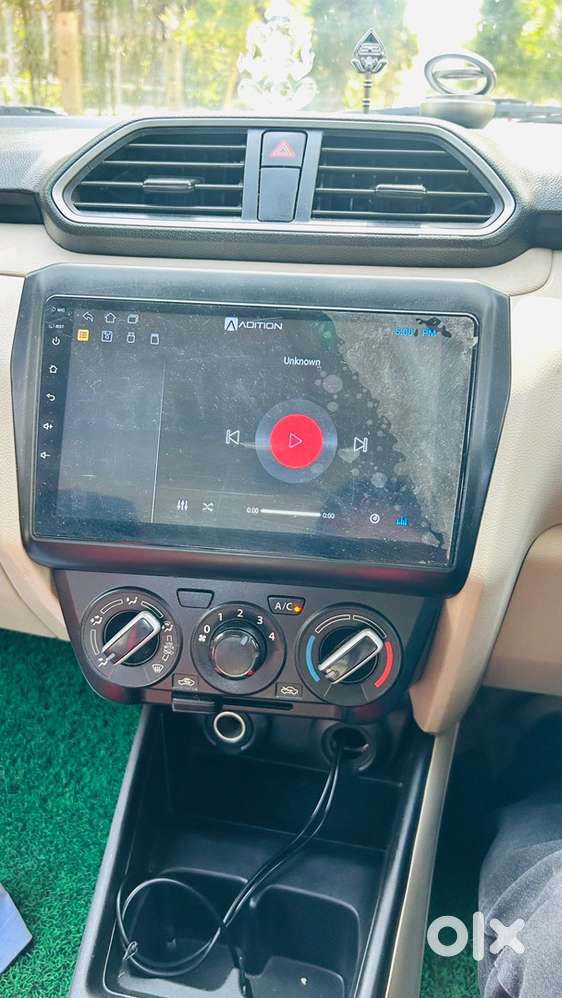 12/2018 Dzire Showroom Look