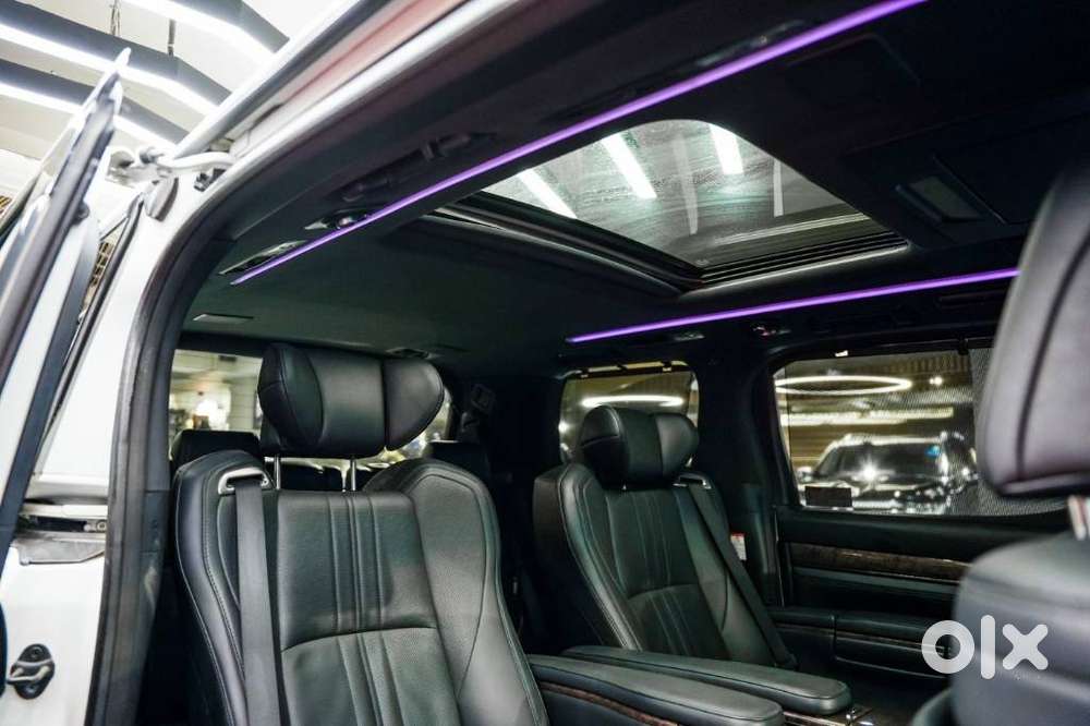 Toyota Vellfire 2.5 Hybrid, 2022, Petrol