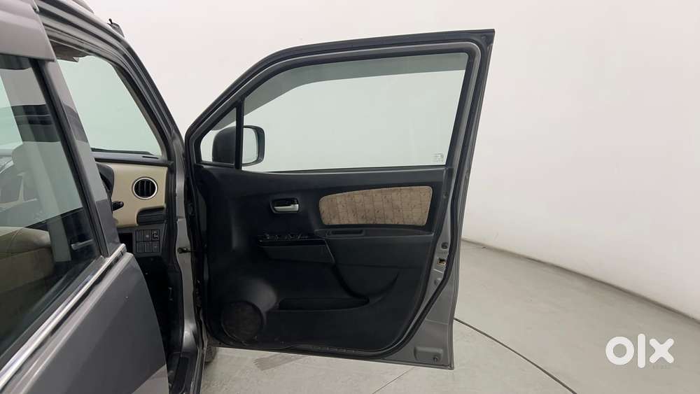 Maruti Suzuki Wagon R 1.0 Vxi Amt, 2018, Petrol