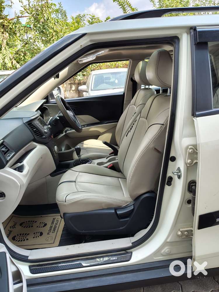 Mahindra Xuv300 1.2 W6 Amt Petrol, 2022, Petrol