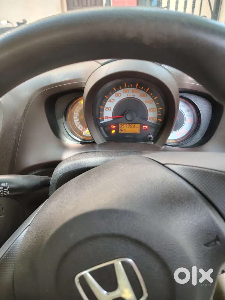 Honda Brio Mt 2013