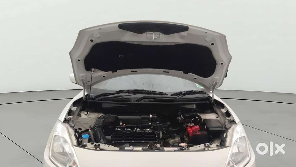 Maruti Suzuki Swift Dzire Amt Vxi, 2019, Petrol