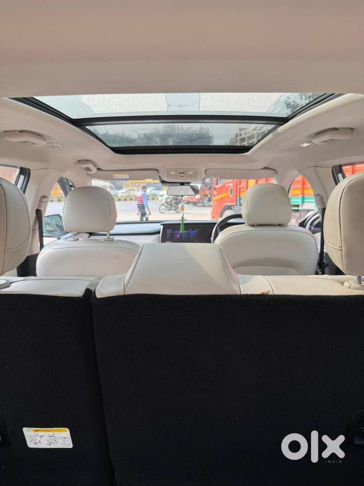 Mahindra Xuv700 2.2 Ax 7 Diesel Mt Str, 2023, Diesel