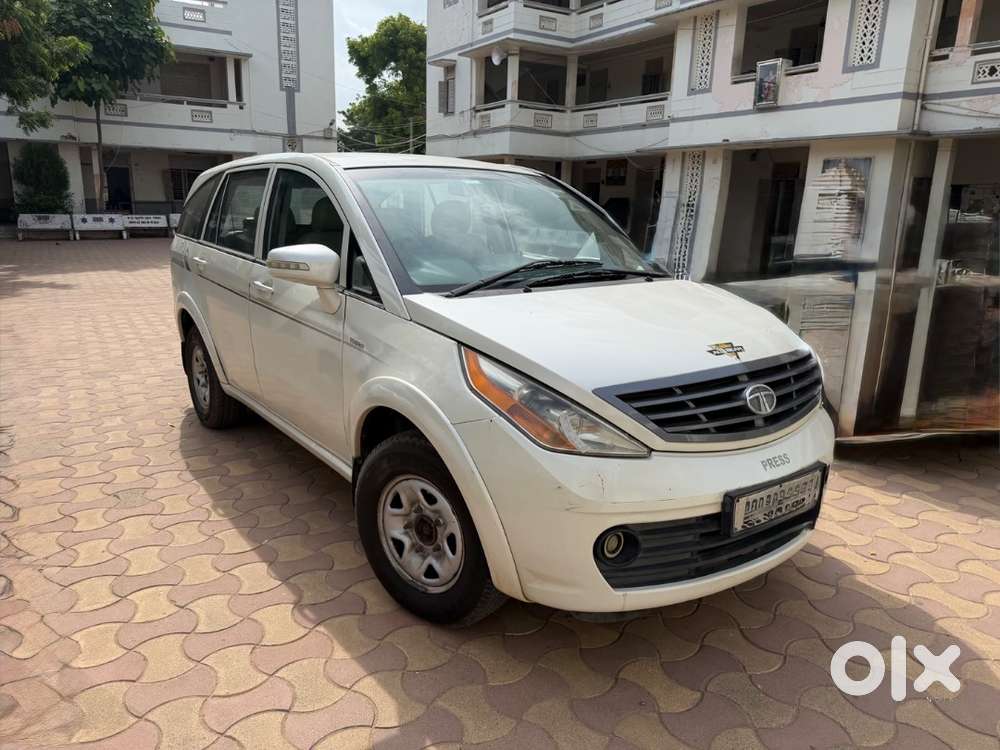 Tata Aria Lx 2014 Diesel 7 Seater Car