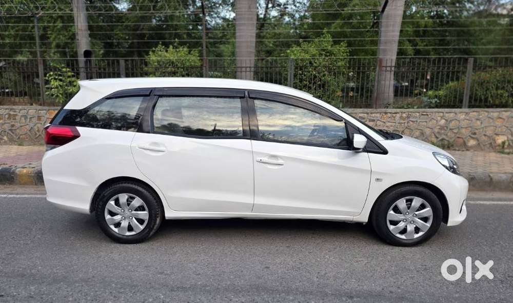 Honda Mobilio 1.5 S I-vtec Mt, 2015, Petrol